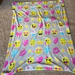Emoji Fuzzy Fleece Blanket 50"x60"